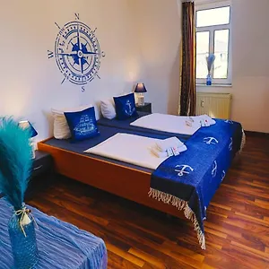 Hotel Ryde & Hyde Budget