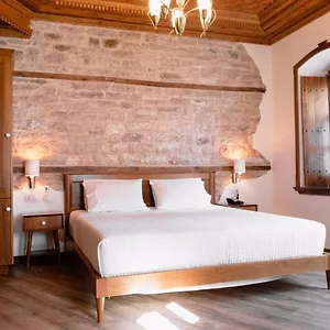 Argjiro Traditional 4* Gjirokastër