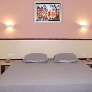  Hotel Ronaldo Albanie